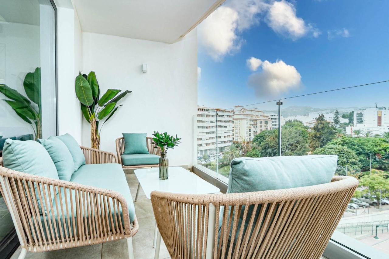 Inf25E- Tastefully Furnished Flat, Estepona Center Dış mekan fotoğraf