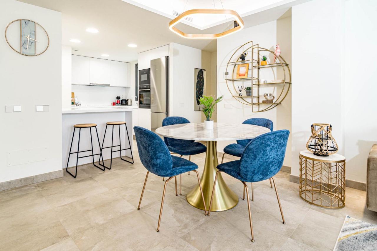 Inf25E- Tastefully Furnished Flat, Estepona Center Dış mekan fotoğraf